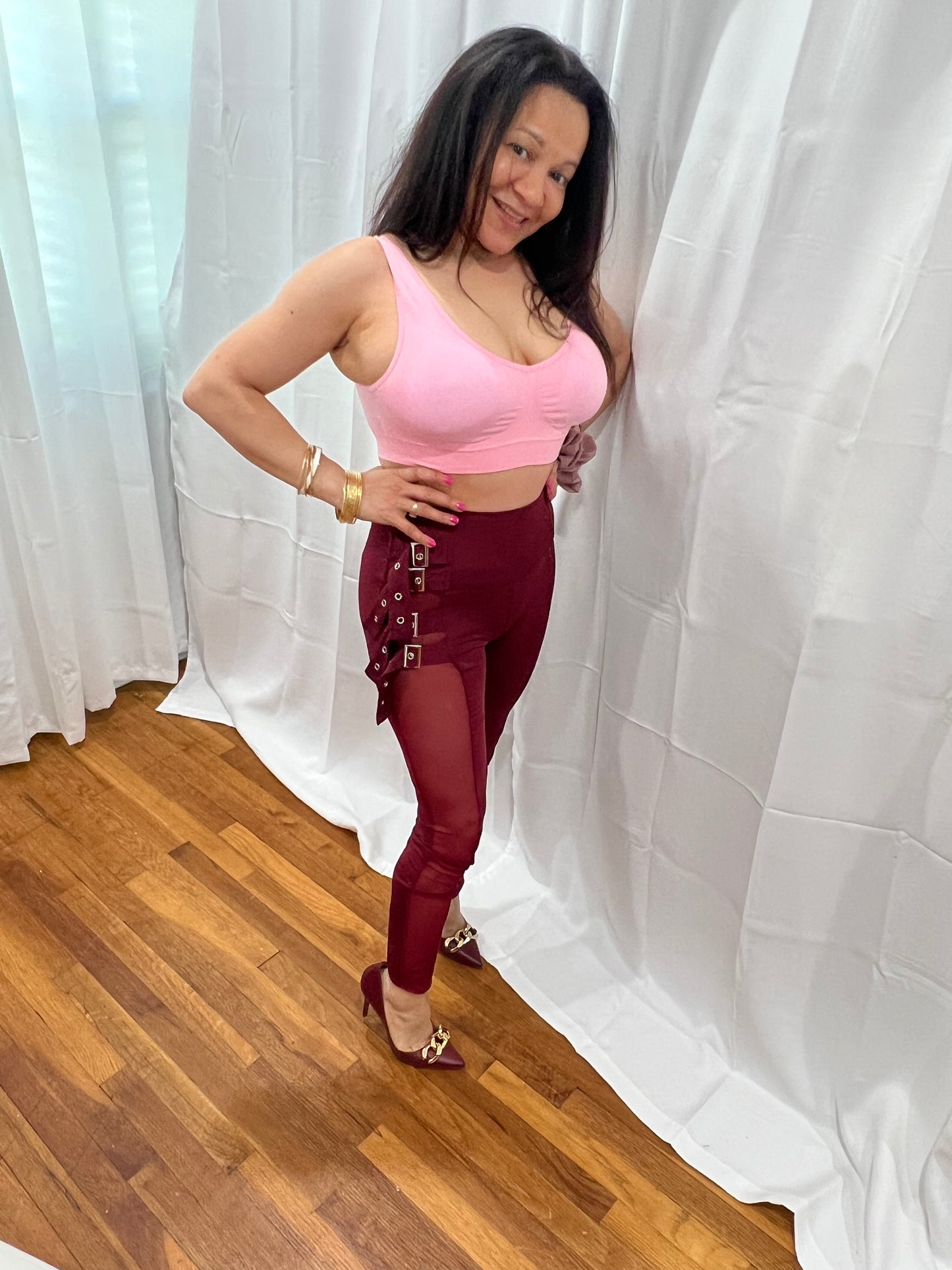 PANTS, REDWINE COLOR SPRING, SUMMER, ALL YEAR AROUND BEAUTIFUL PANTS. SOFT AND BODY FIT. GREAT LOOKING, ECELLENT FOR TRAVELING