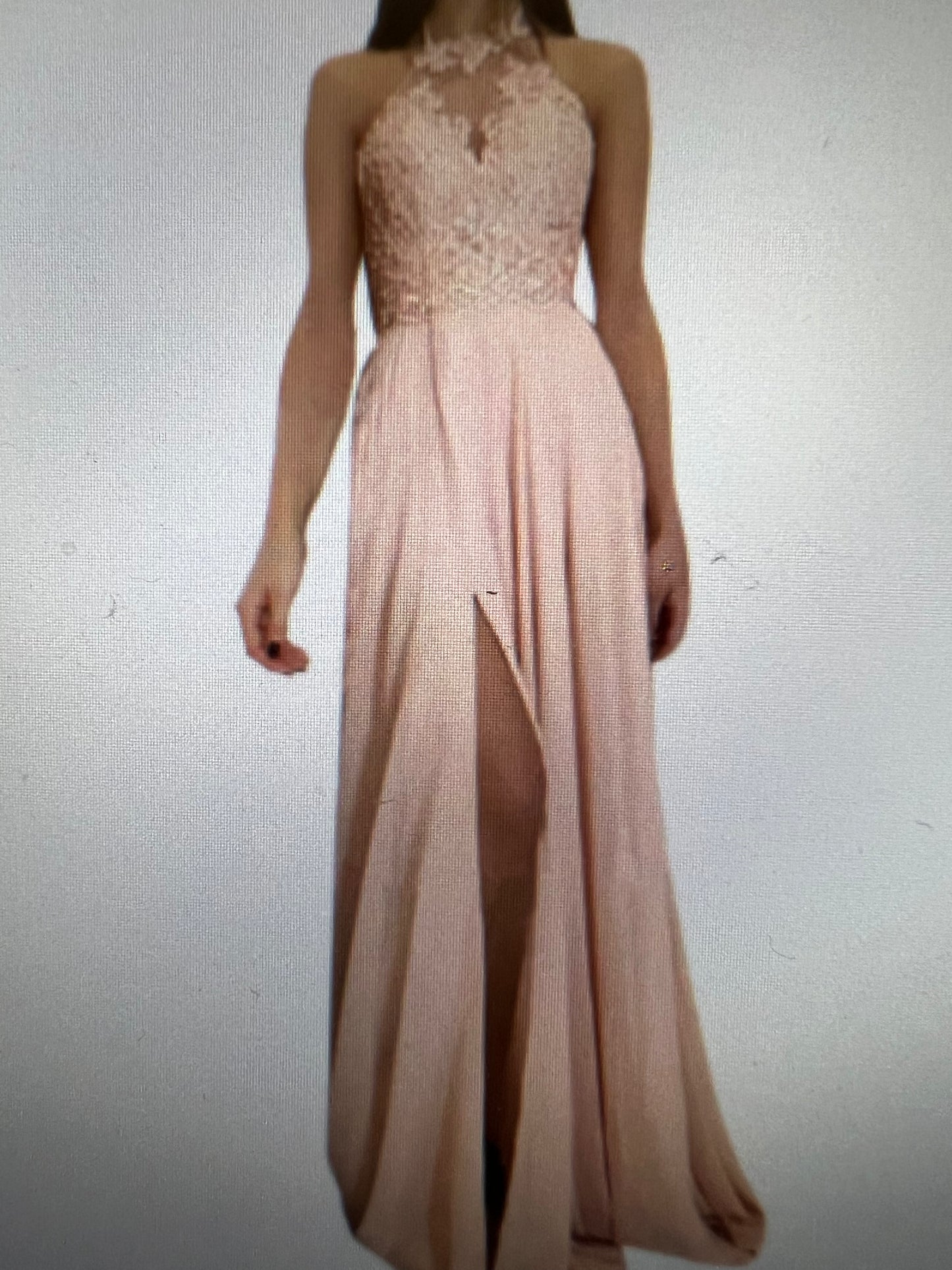 ROSE PINK LONG DRESS. SPLIT SKIRT ON THE LEFT SIDE. OPEN BACK LACE ON THE TOP.ROSE PINK LONG DRESS. SPLIT SKIRT ON THE LEFT SIDE. OPEN BACK LACE ON THE TOP.