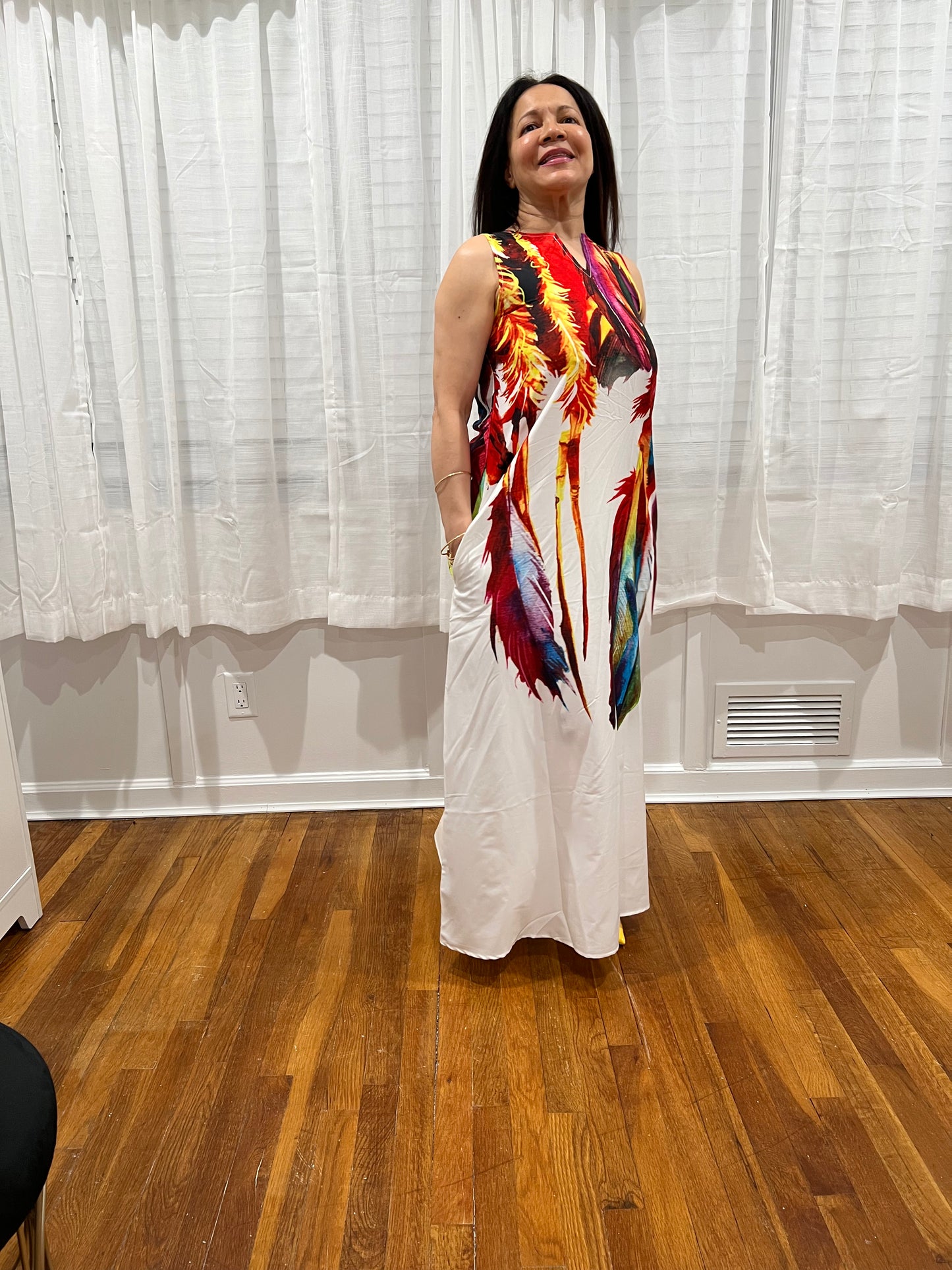 DRESS ELEGANT, SOPHISTICATED  AND CASUAL DRESS WITH BEAUTIFUL PRINT AND COLORFUL