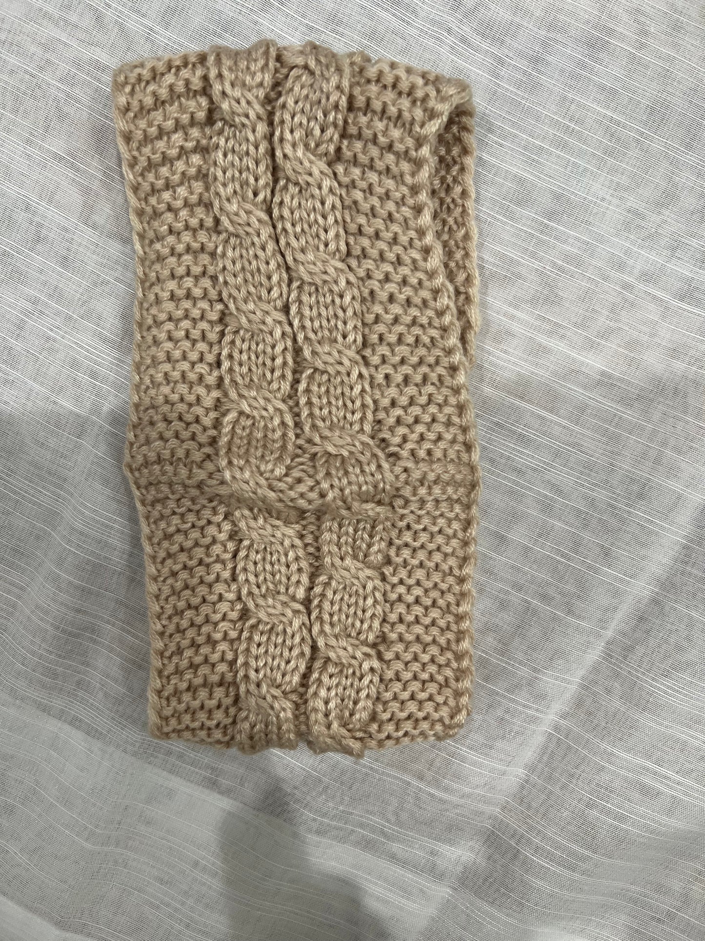 TIES SETS WITH MATCHING CUFFLINKS AND POCKET SQUARES, ELEGANT FOR ANY OCCASIONS. HANDS MADE. ACCESSOIES. BEAUTIFUL AND VIBRANT COLORS