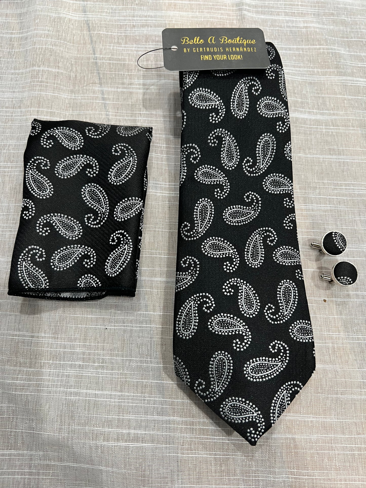 TIES SETS WITH MATCHING CUFFLINKS AND POCKET SQUARES, ELEGANT FOR ANY OCCASIONS. HANDS MADE. ACCESSOIES. BEAUTIFUL AND VIBRANT COLORS