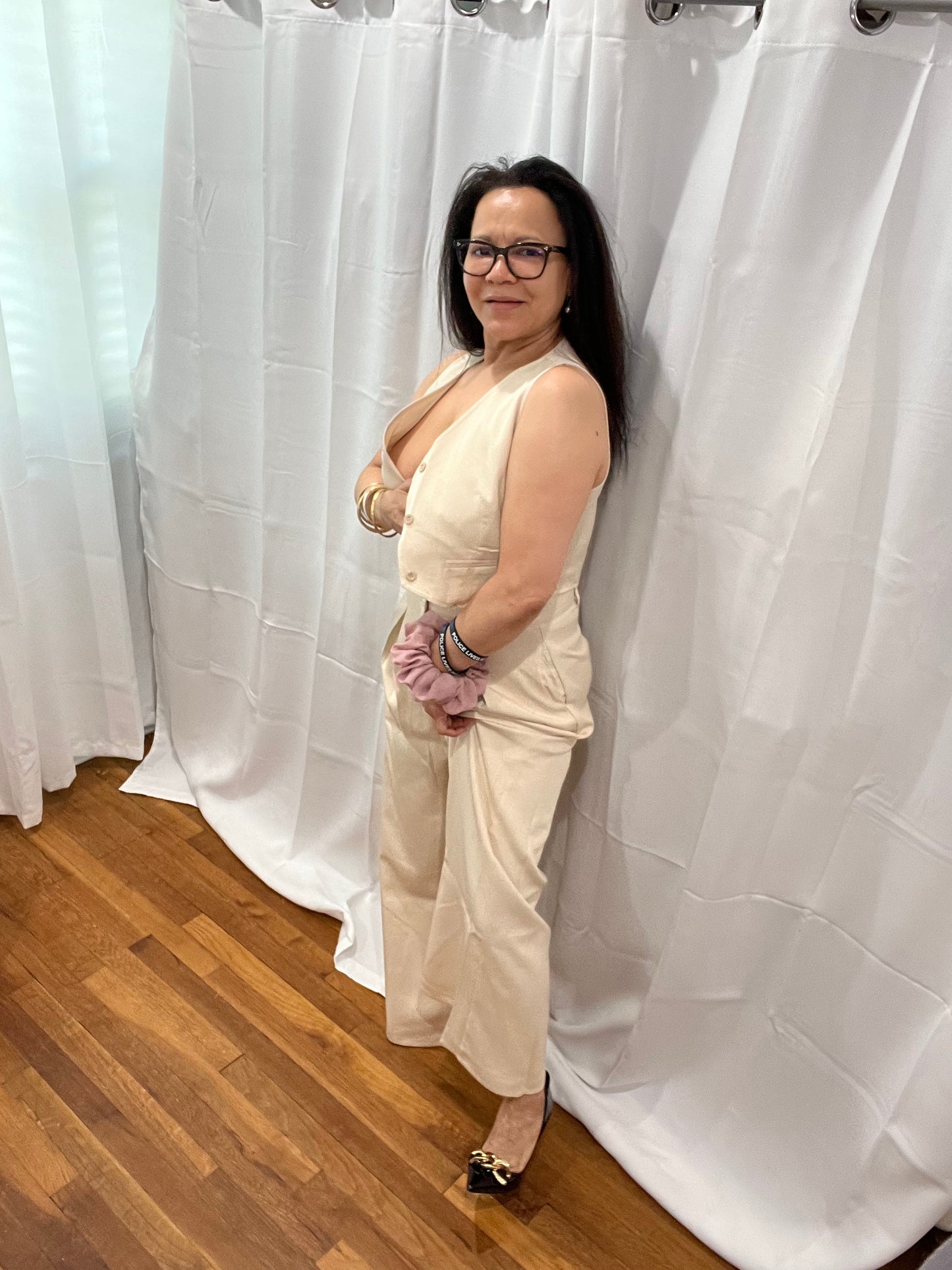 PANTS SETS WITH TOP VEST. ELEGANT AND LIGH/HIGH WAITS/V-NECK