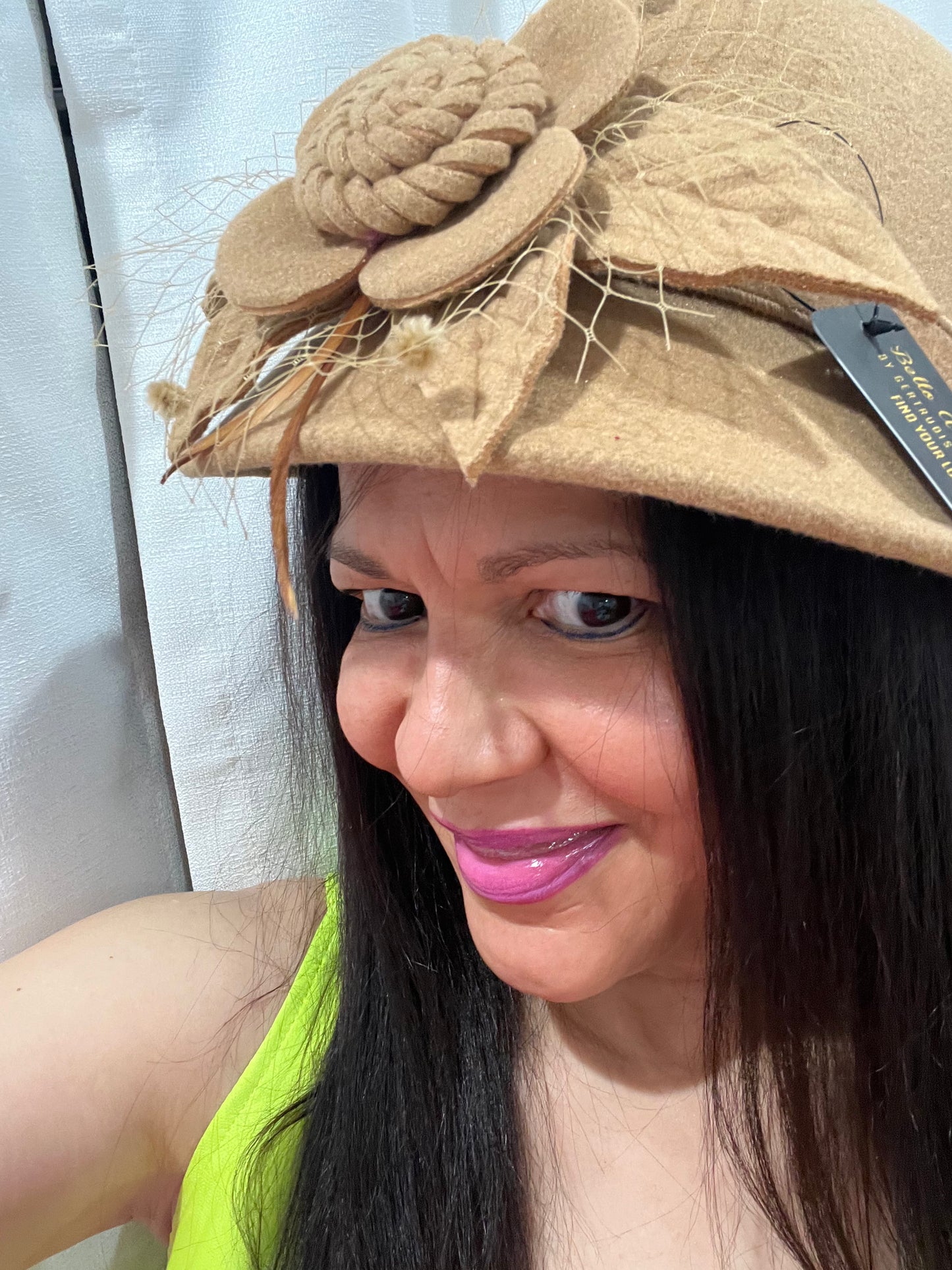 WOMEN HATS ELEGANT WOMEN'S HATS CLOCHE STYLE FLAPPER HATS. WOMEN'S HATS, WOOL AND ACRYLIC . INSPIRED BY THE ROARING 1920'S. ADD THIS SOPHISTICATED RETRO LOOK ! ACCESSORIES