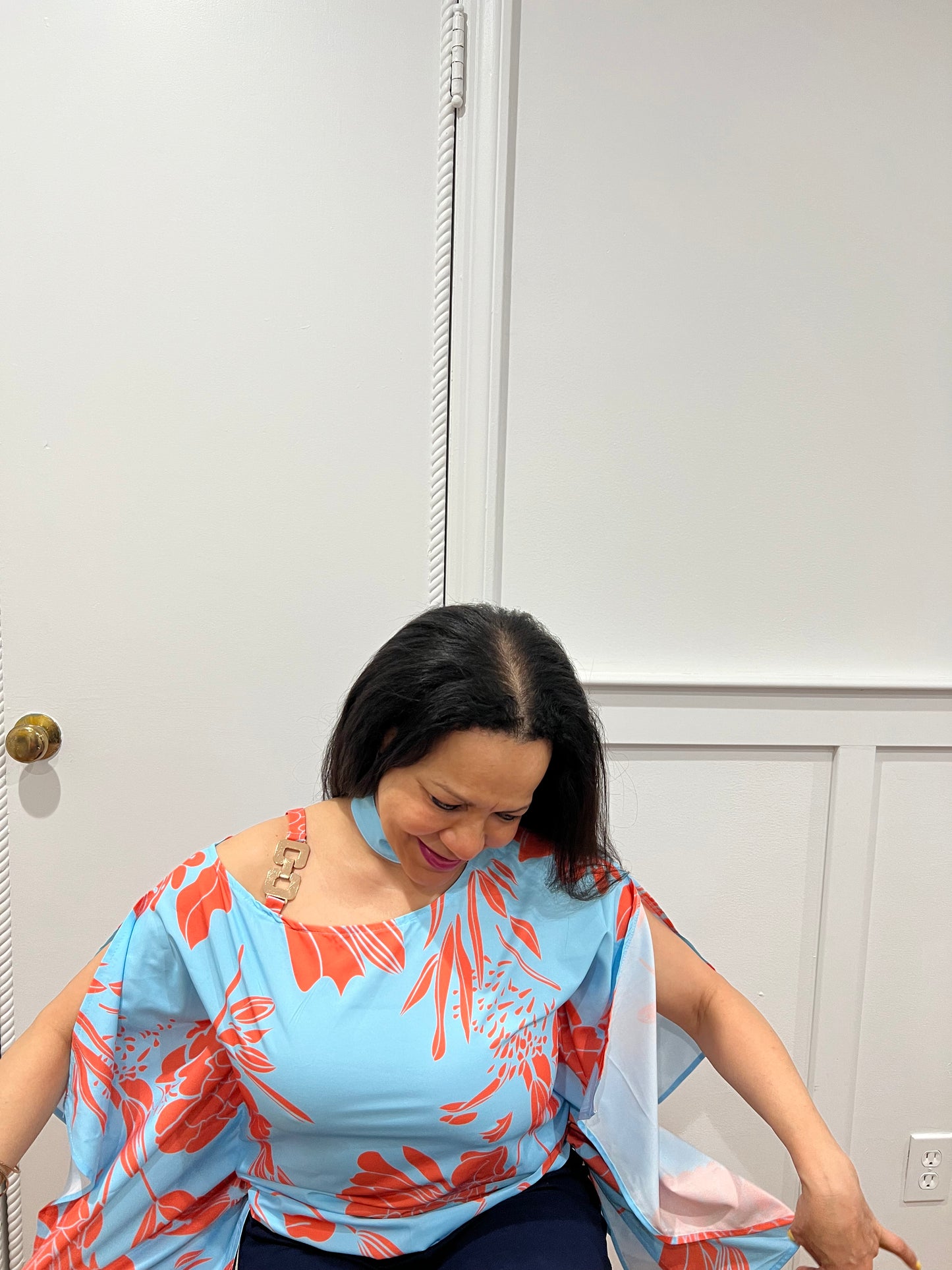 Multicolor Oriental Print Sleeveless Blouse