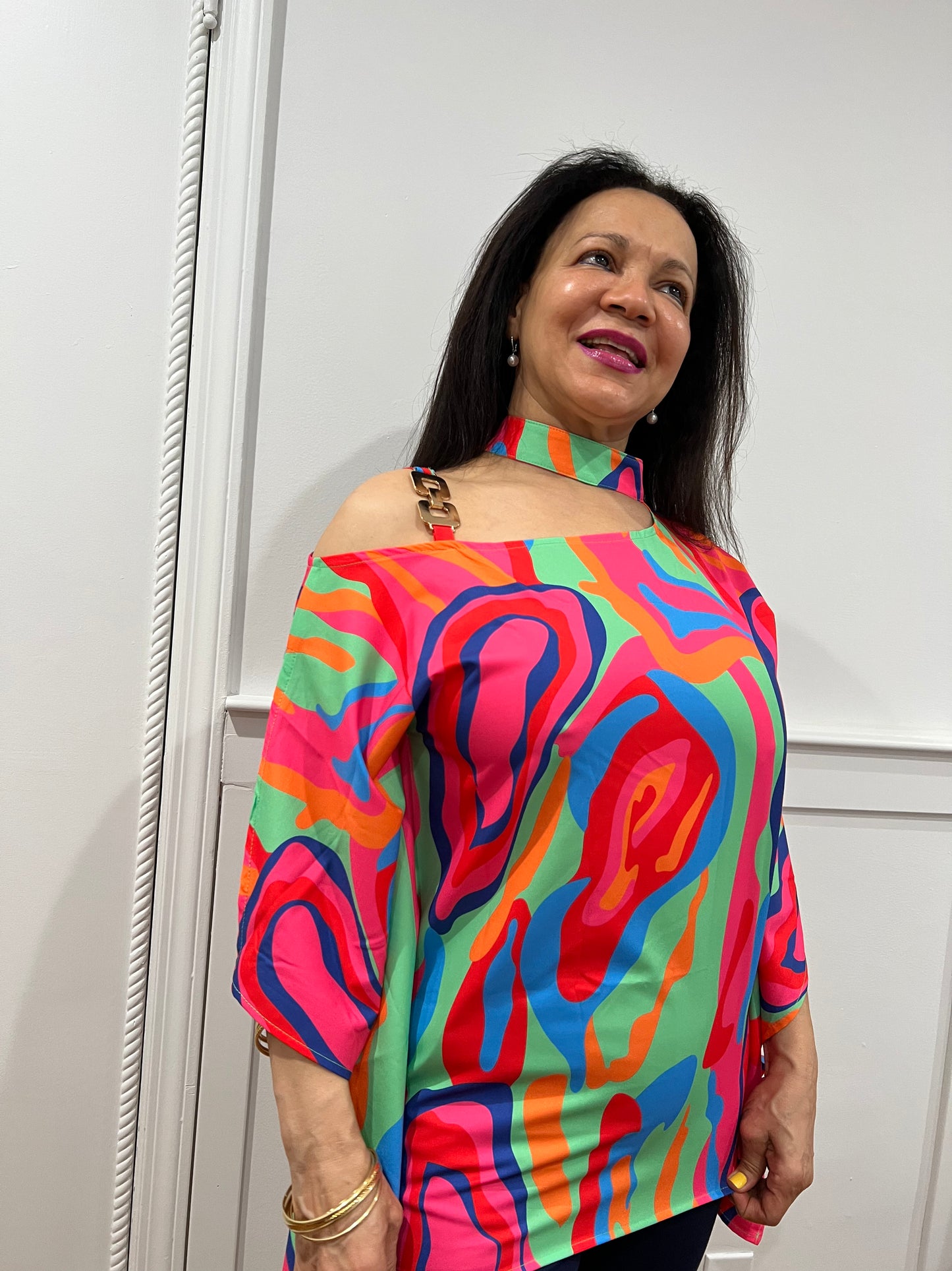 Multicolor Oriental Print Sleeveless Blouse