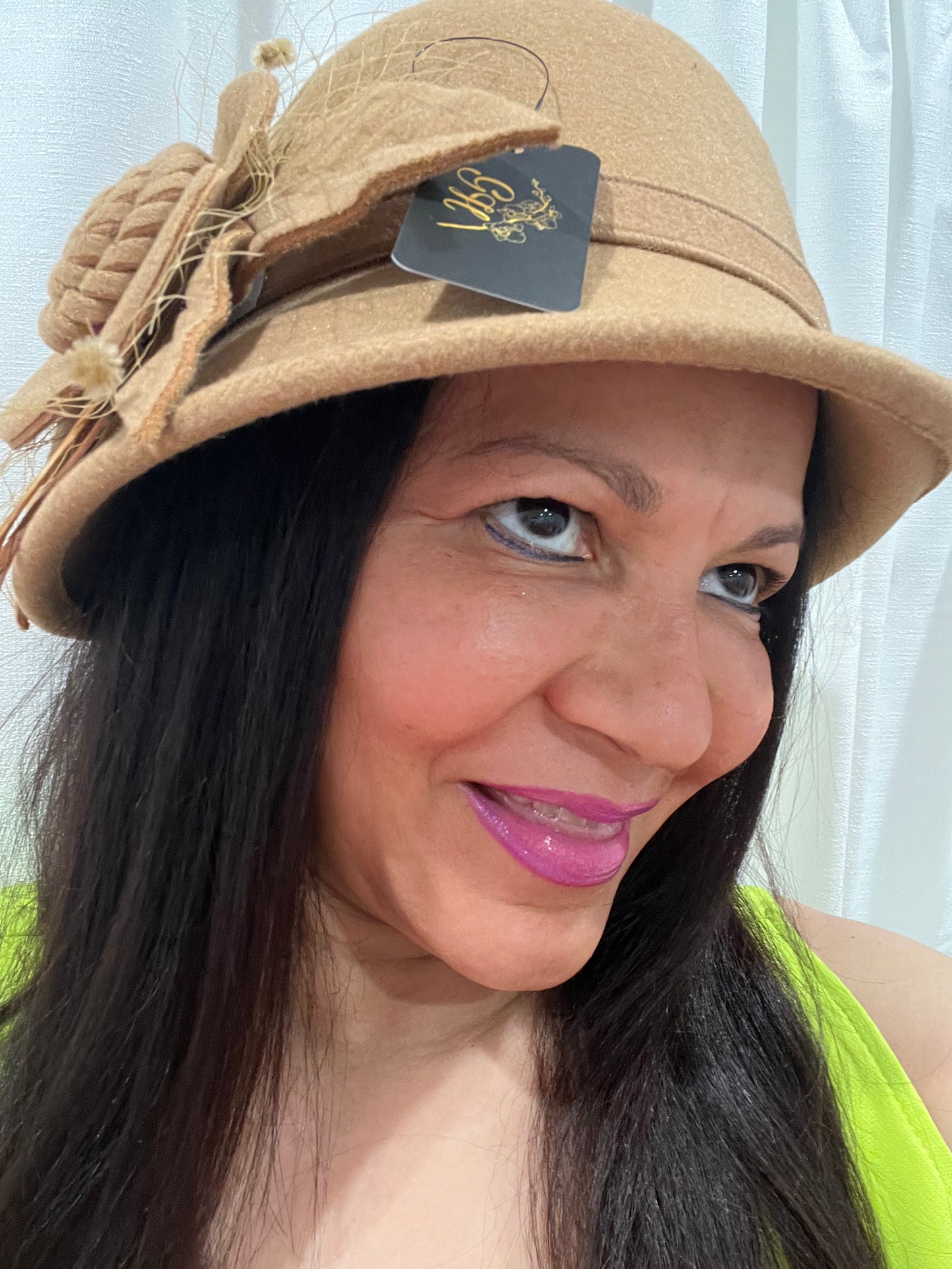 WOMEN HATS ELEGANT WOMEN'S HATS CLOCHE STYLE FLAPPER HATS. WOMEN'S HATS, WOOL AND ACRYLIC . INSPIRED BY THE ROARING 1920'S. ADD THIS SOPHISTICATED RETRO LOOK ! ACCESSORIES