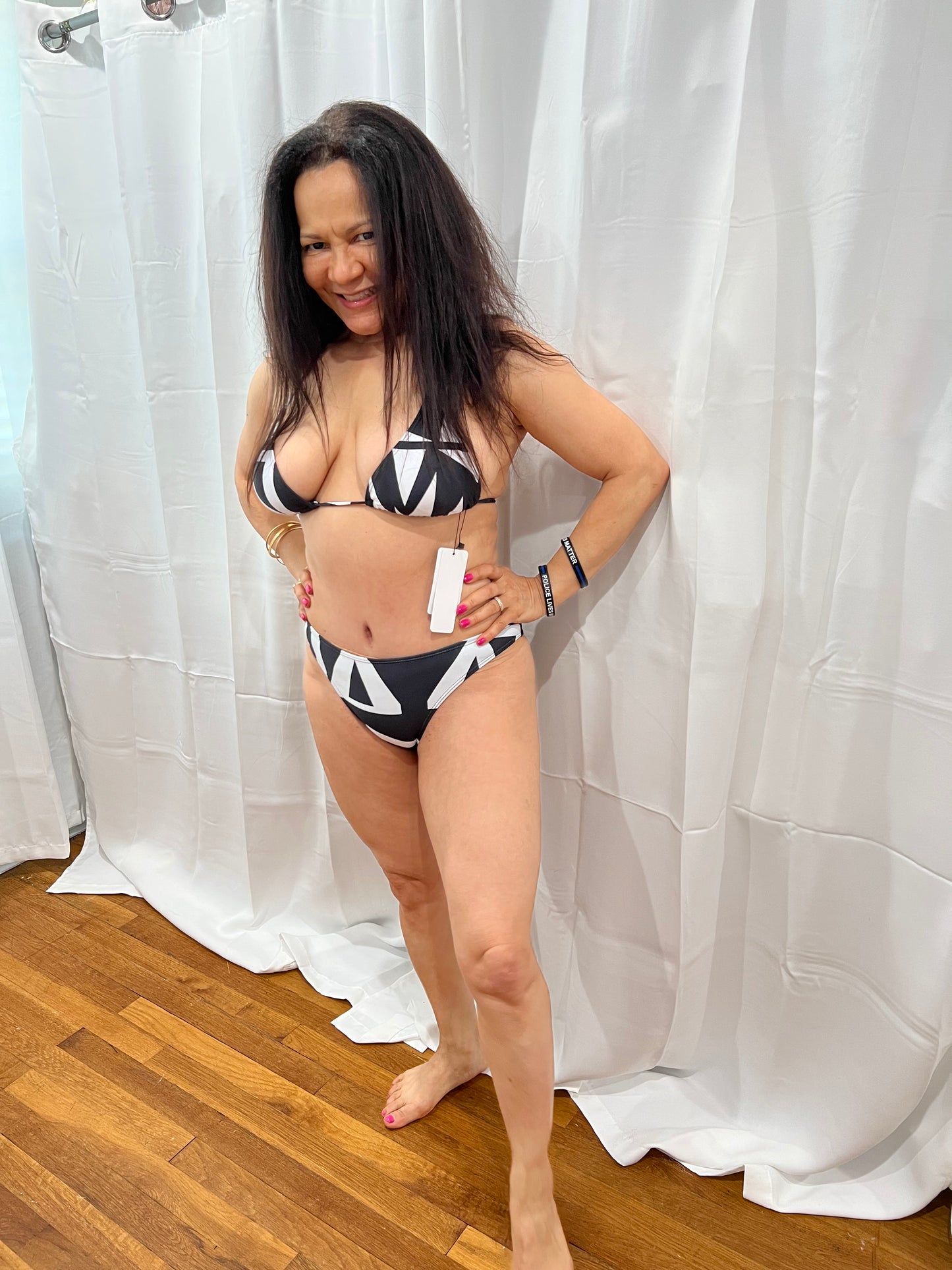 Chic Swimwear: Elegant, Modern, and Alluring Designs