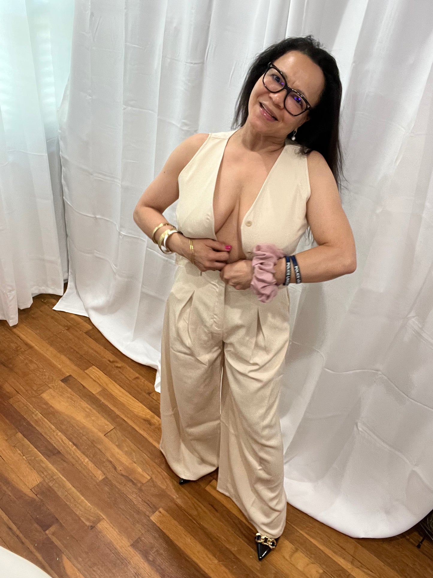 PANTS SETS WITH TOP VEST. ELEGANT AND LIGH/HIGH WAITS/V-NECK