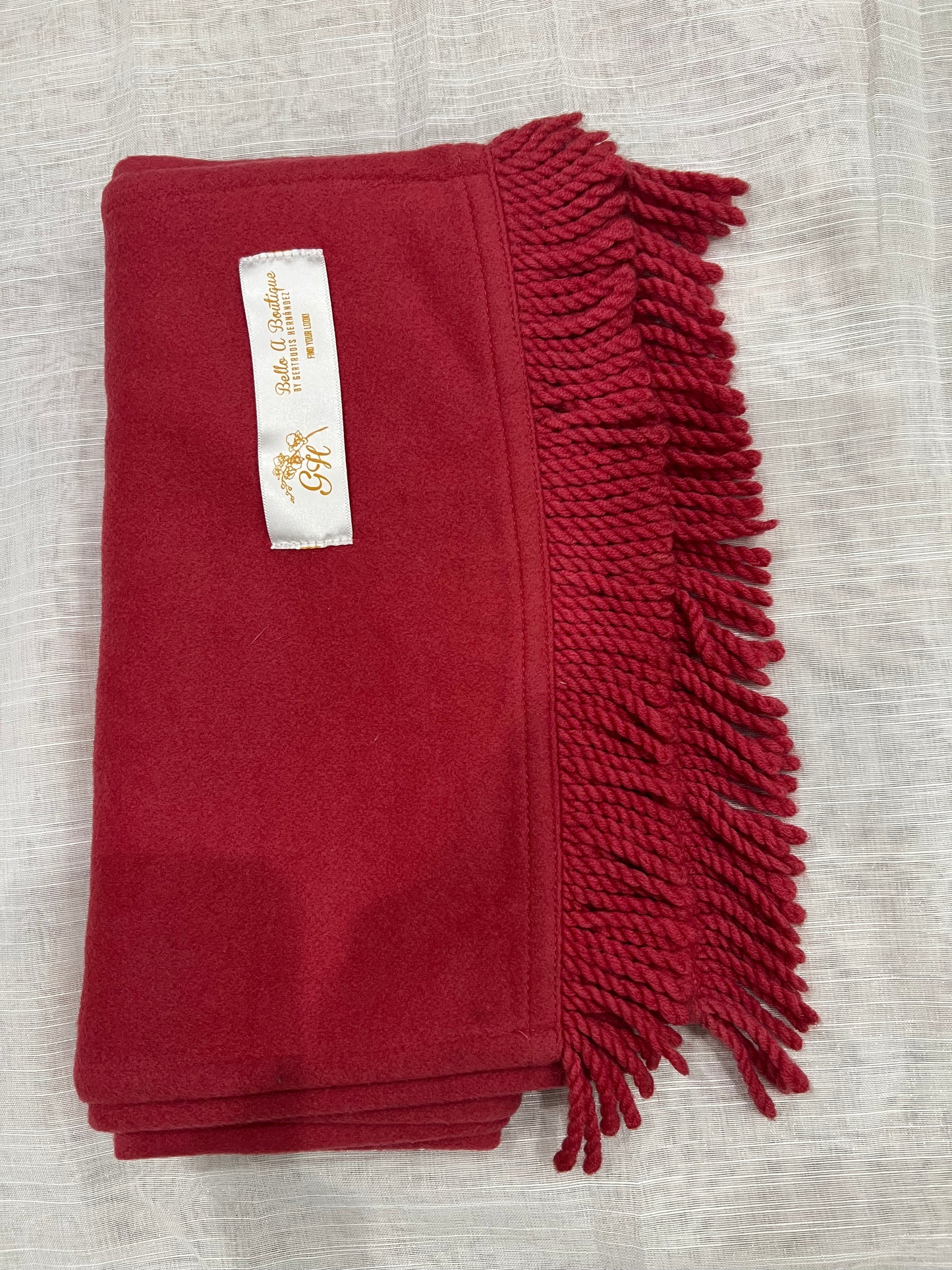WARM SCARVES, BEAUTIFUL COLORS AND SOFTWOOL MATERIALS, GREAT FOR TRAVELING, WINTER, VACATIONS ETC.